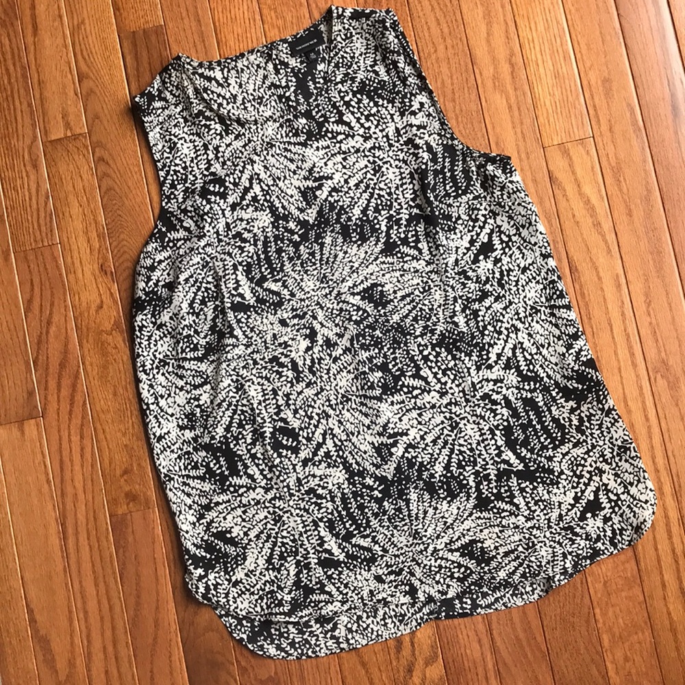 Sleeveless Blouse